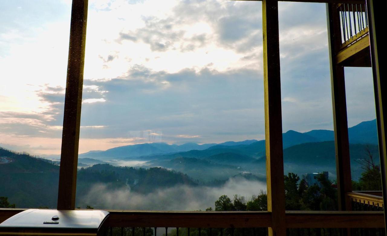 Mansion In The Sky Cabin Гатлинбург Экстерьер фото